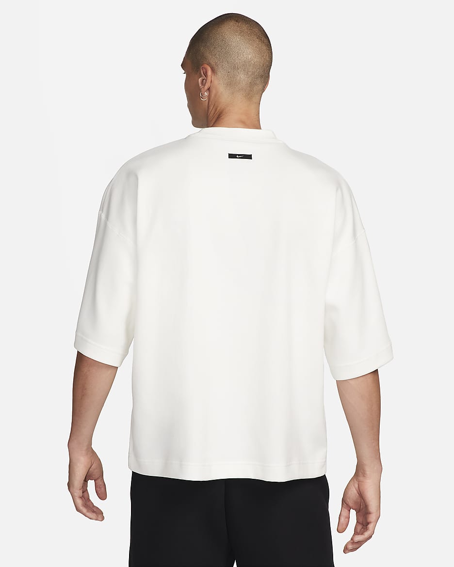 Nike Sportswear Tech Fleece Reimagined Men s Oversized Short Sleeve Sweatshirt